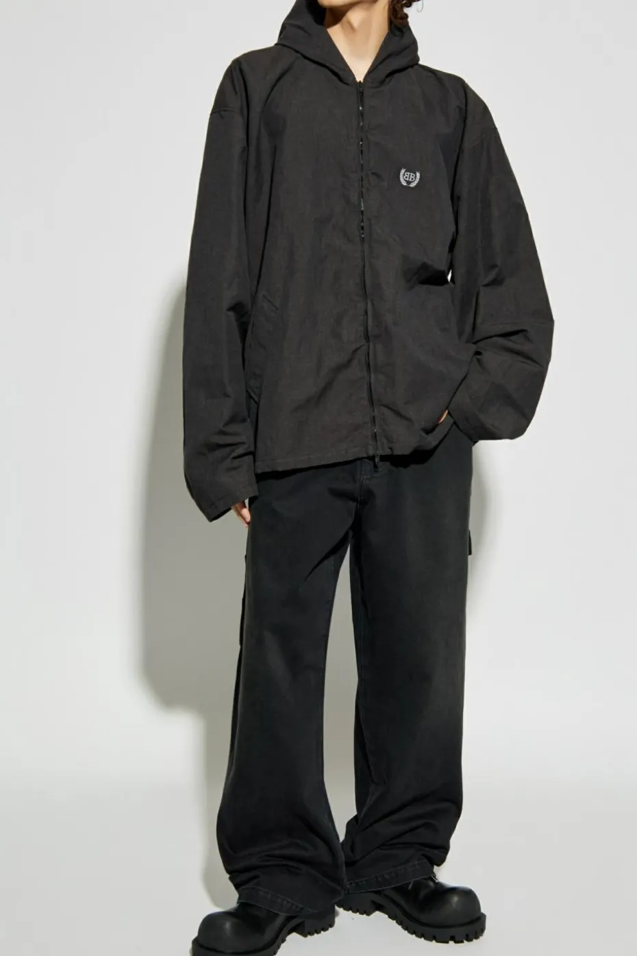VETEMENTS CZARNY Jeansy z logo