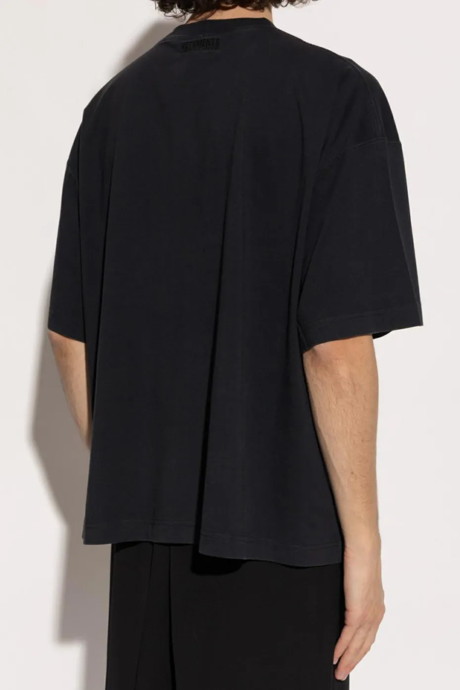 VETEMENTS CZARNY T-shirt z nadrukiem