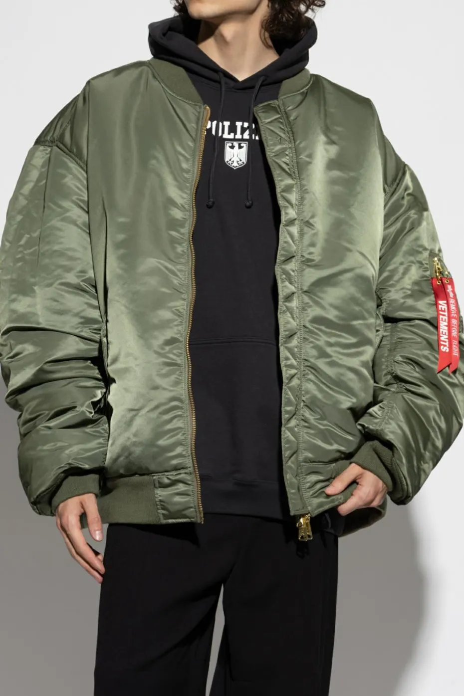 VETEMENTS ZIELONY Dwustronna kurtka `bomber` typu `oversize`