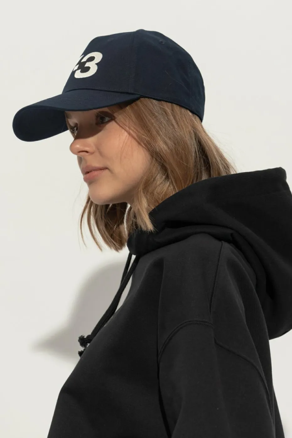 Y-3 CZARNY Czapka z daszkiem