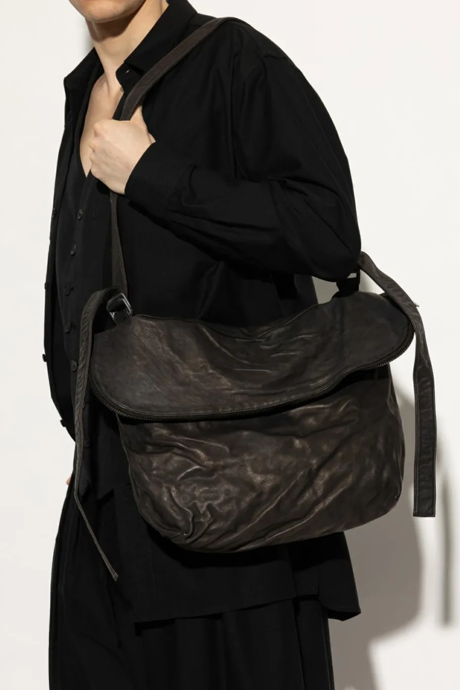 Yohji Yamamoto CZARNY Torba na ramię z efektem `vintage`