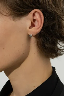 Yohji Yamamoto SREBRNY Srebrny kolczyk